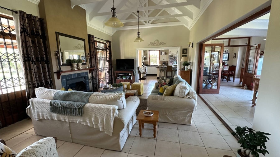 3 Bedroom Property for Sale in Sunrise On Sea Eastern Cape